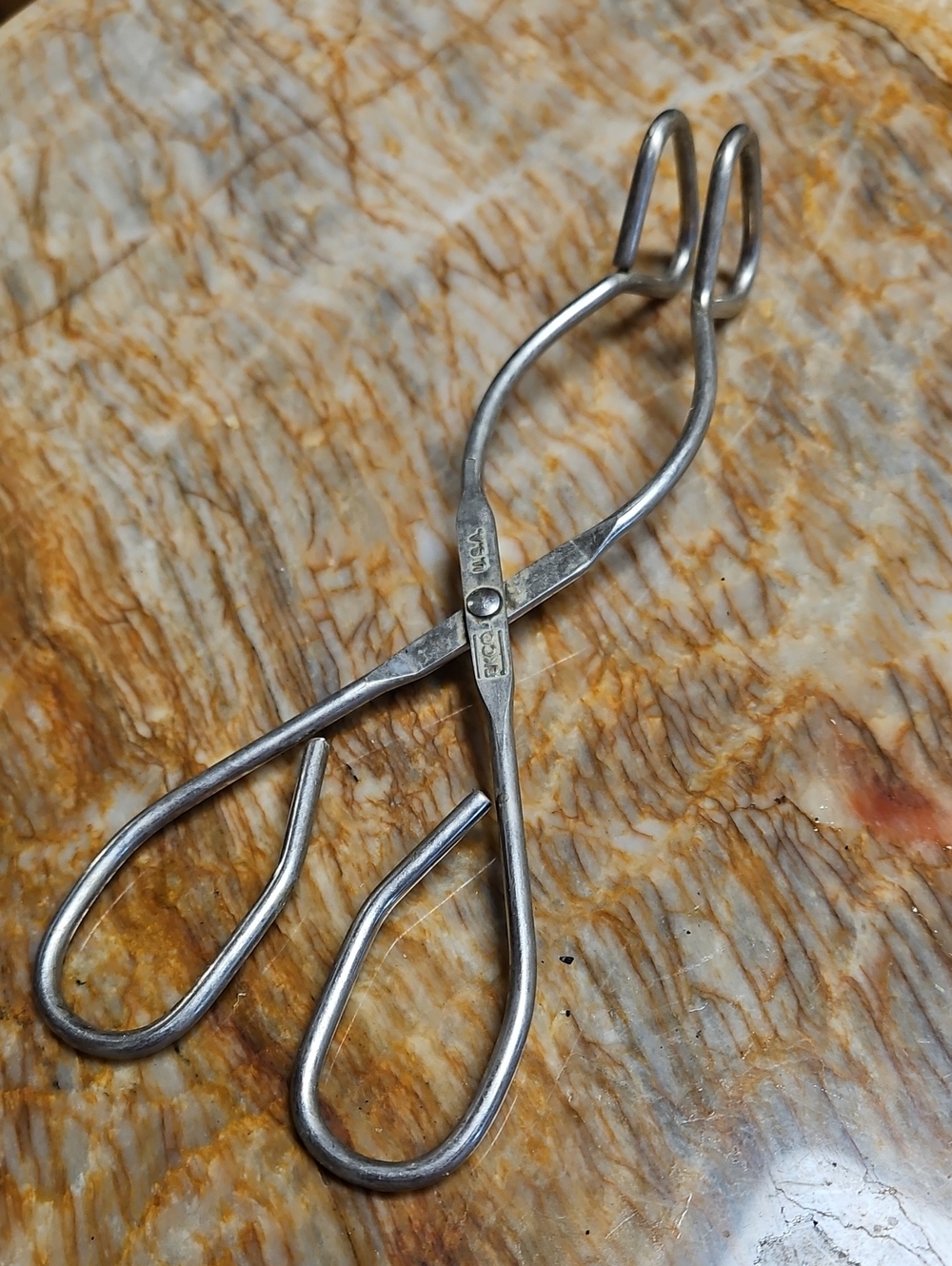 Vintage Ekco Metal Scissor Tongs Kitchen Tool Excellent USA Made